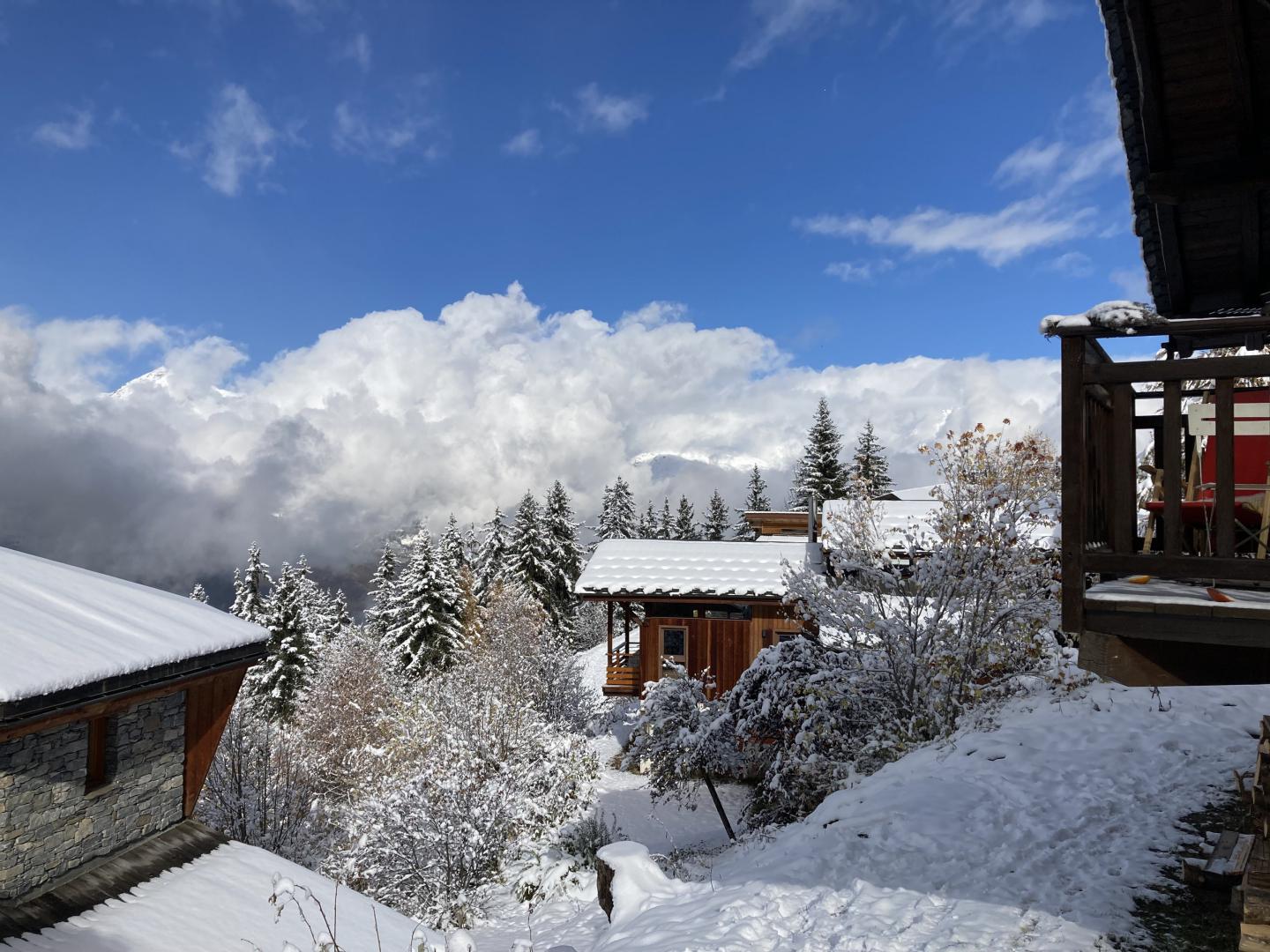 Le chalet dans la neige